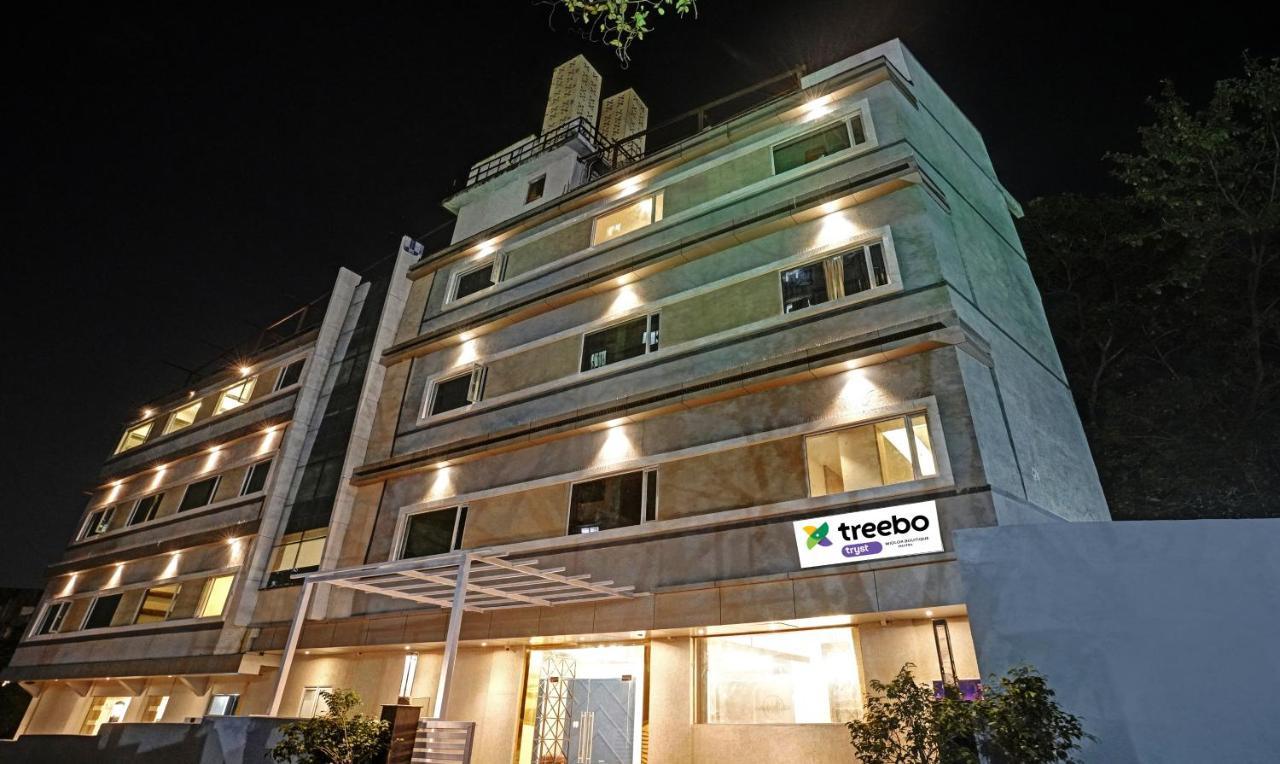 Treebo Premium Widlor Boutique Hotel มุมไบ ภายนอก รูปภาพ