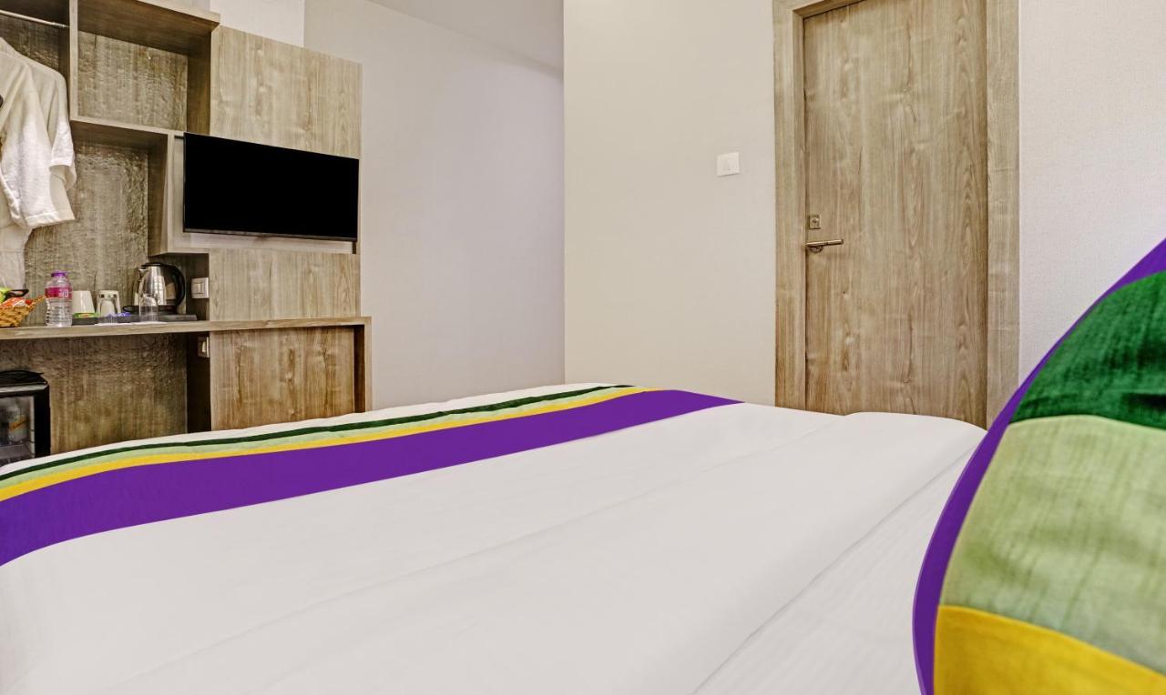 Treebo Premium Widlor Boutique Hotel มุมไบ ภายนอก รูปภาพ