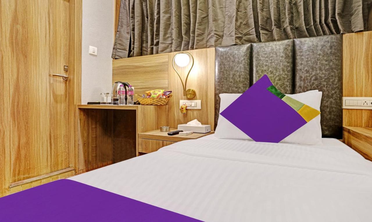Treebo Premium Widlor Boutique Hotel มุมไบ ภายนอก รูปภาพ