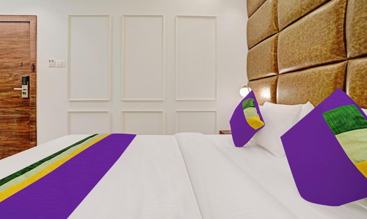 Treebo Premium Widlor Boutique Hotel มุมไบ ภายนอก รูปภาพ