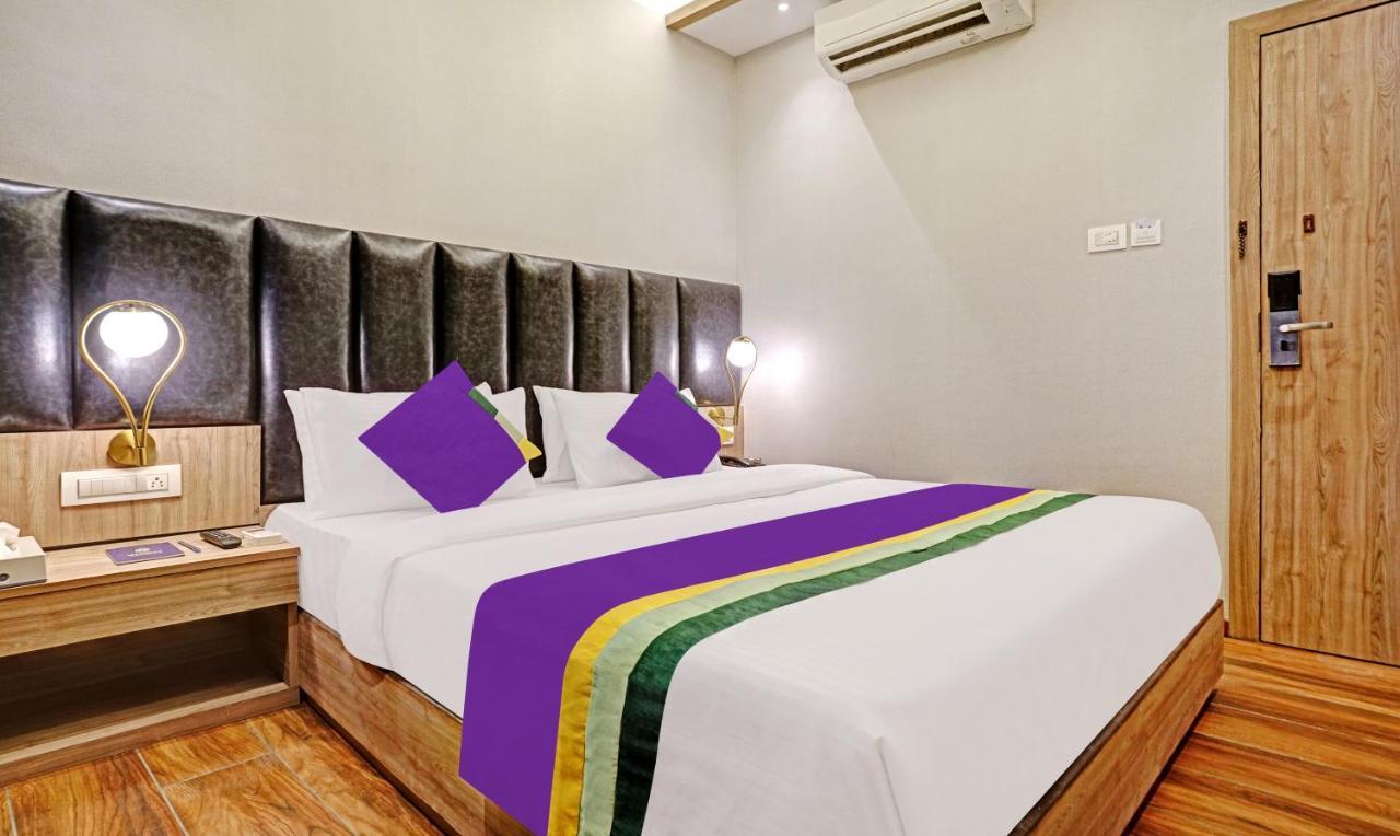 Treebo Premium Widlor Boutique Hotel มุมไบ ภายนอก รูปภาพ