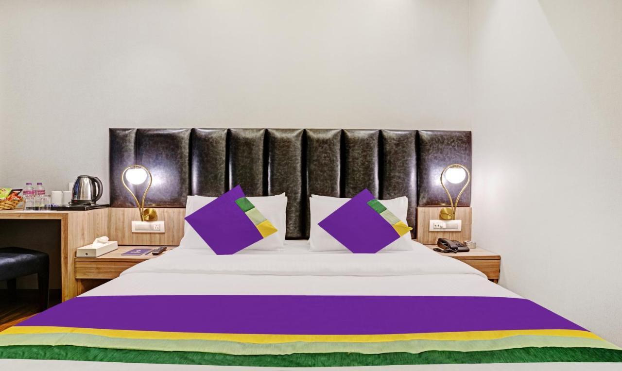 Treebo Premium Widlor Boutique Hotel มุมไบ ภายนอก รูปภาพ